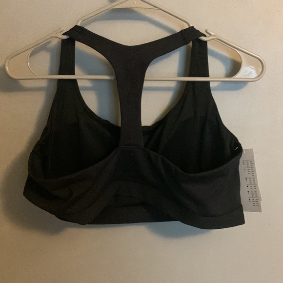 BRAND NEW All In Motion Sports Bra - Picture 6 of 7
